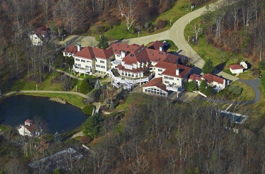 50 Cent’s Palatial Estate in Farmington 2