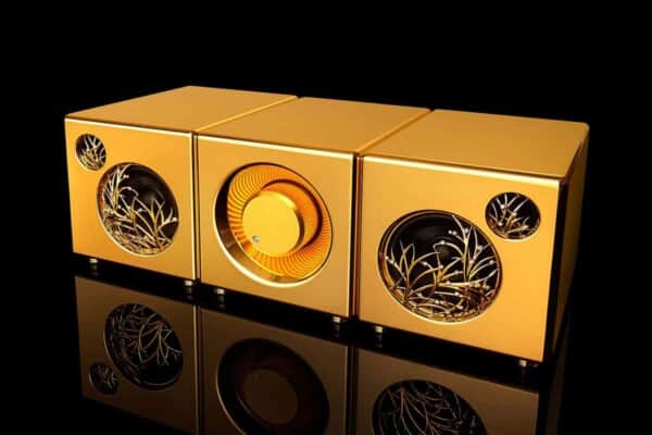 This one if its kind $5 mil sound system is made from 60kgs of gold and diamonds